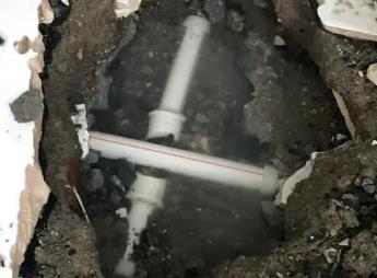 南岔阳台漏水维修公司为您分享楼上楼下漏水怎么处理